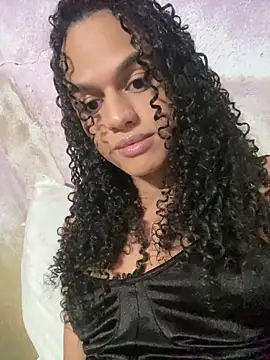 Snapshot of Scarlett_Vyxen25 chatting on November 18, 6:11 pm Scarlett Vyxen25 online show from November 18, 6:11 pm