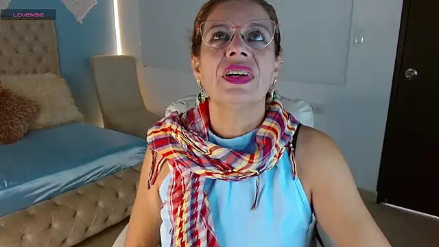 channelsmith 55 online show from November 17, 1:37 pm