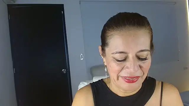 channelsmith 55 online show from April 8, 1:12 pm