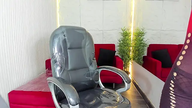 Snapshot of HasleyCarter chatting on November 26, 11:05 pm HasleyCarter online show from November 26, 11:05 pm