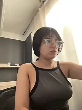 angie rousse  online show from November 5, 1:25 pm