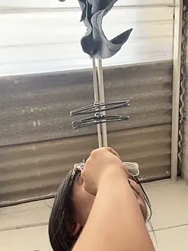 angie rousse  online show from October 30, 1:20 pm