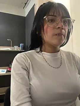 angie rousse  online show from October 15, 1:19 pm