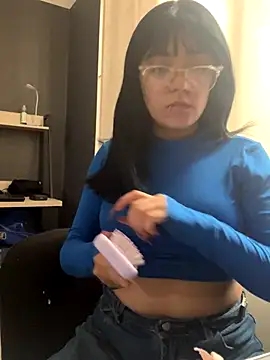 angie rousse  online show from October 21, 4:28 pm