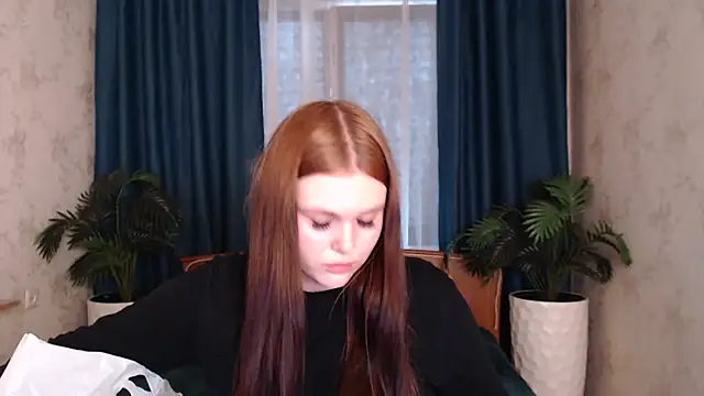 Musegirl online show from November 5, 8:17 am