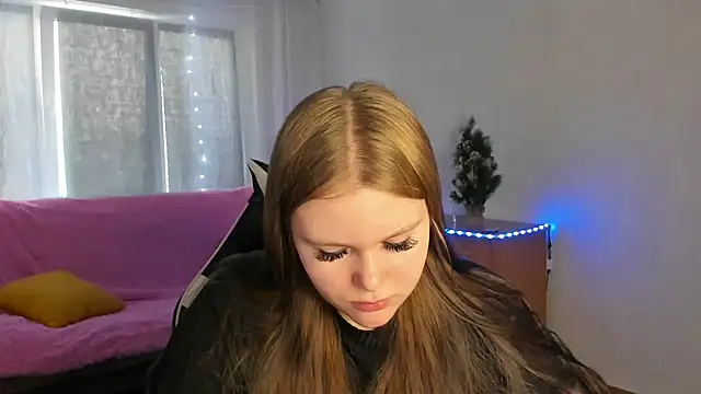 Snapshot of Musegirl chatting on January 14, 9:02 am Musegirl online show from January 14, 9:02 am