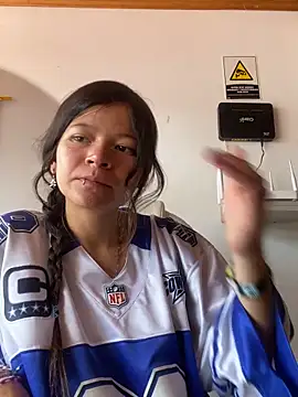 Ninfa pink online show from November 22, 4:17 pm