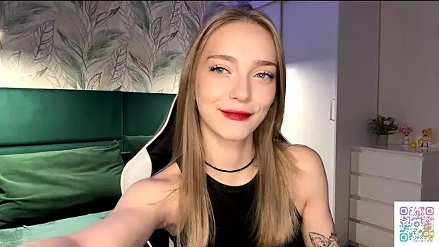 EvaPeace online show from October 26, 4:29 pm