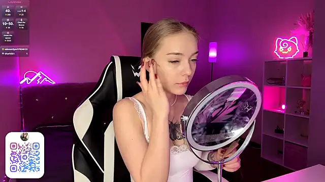 EvaPeace online show from March 1, 8:31 pm