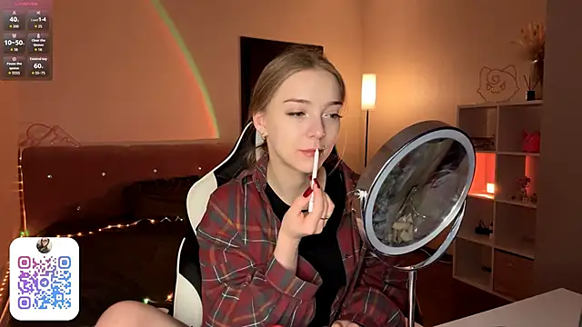 EvaPeace online show from March 3, 8:38 pm