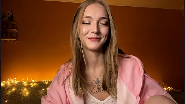 EvaPeace online show from October 10, 4:19 pm