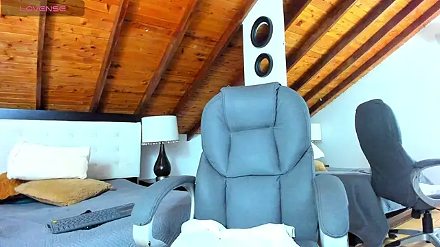 Adara Ferrara online show from March 25, 3:28 am