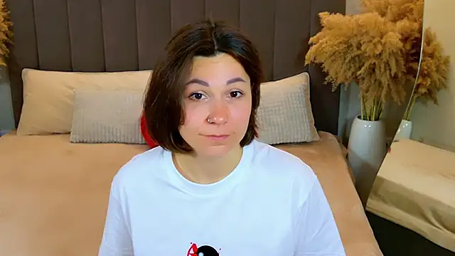 EdenSolis online show from May 16, 10:03 am