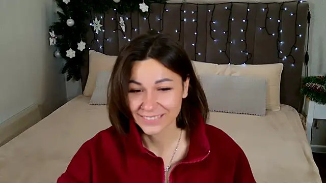 EdenSolis online show from December 19, 9:00 am