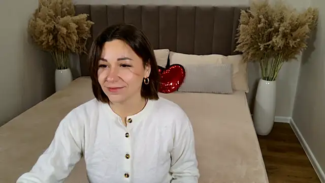 EdenSolis online show from November 16, 9:03 am