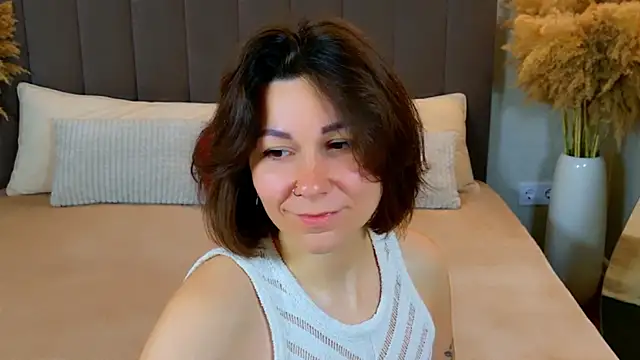 EdenSolis online show from May 23, 9:41 am