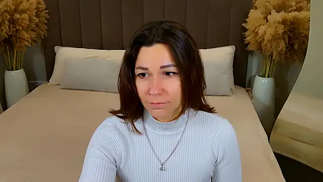 EdenSolis online show from March 15, 8:10 am