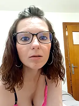 labellerose online show from October 28, 6:29 pm