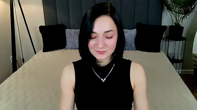 Snapshot of BaileeLynn chatting on May 6, 12:20 pm BaileeLynn online show from May 6, 12:20 pm