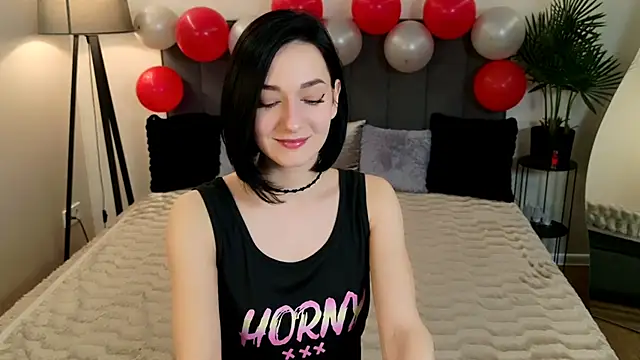 BaileeLynn online show from April 19, 8:59 am