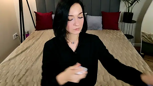 BaileeLynn online show from July 8, 1:01 pm