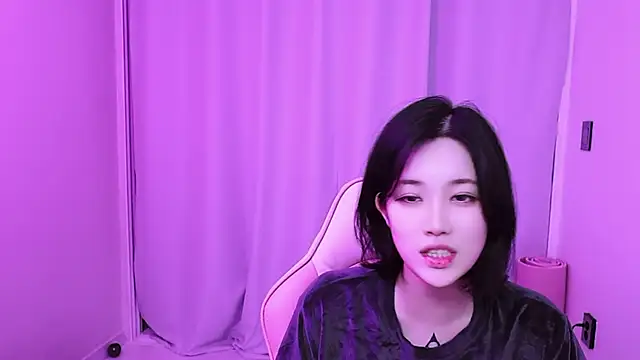 MISA 02 online show from March 15, 3:19 pm