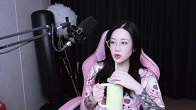 MISA 02 online show from November 23, 12:15 pm