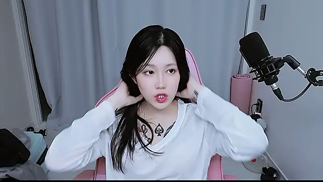 MISA 02 online show from January 14, 2:20 pm