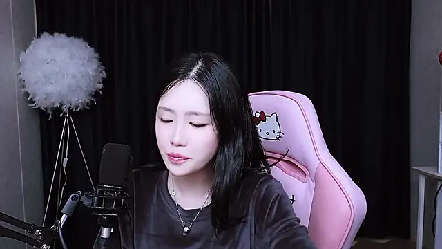 MISA 02 online show from November 3, 12:42 pm