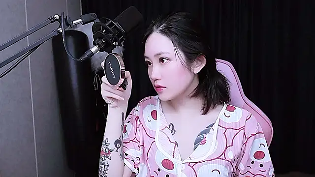 MISA 02 online show from November 22, 4:06 pm