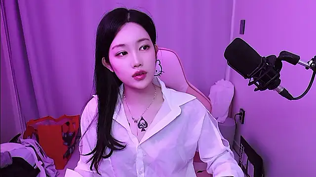 MISA 02 online show from February 26, 4:07 pm