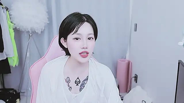 MISA 02 online show from April 29, 4:49 am
