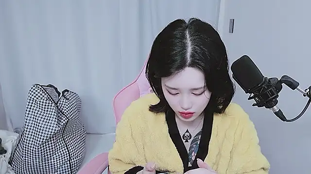 MISA 02 online show from March 25, 11:58 pm