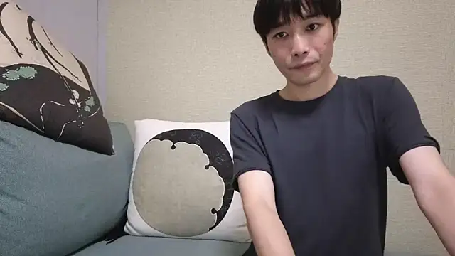 natesui online show from October 23, 12:09 am