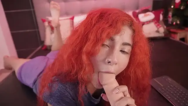 Snapshot of Thalia_Karlson chatting on December 20, 12:41 pm Thalia Karlson online show from December 20, 12:41 pm