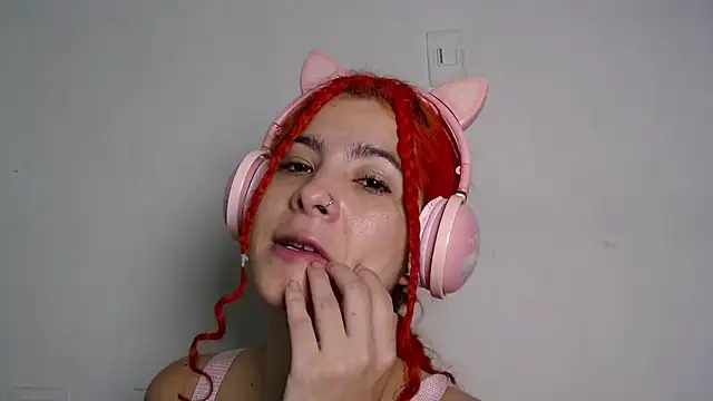 Thalia Karlson online show from April 4, 1:17 pm