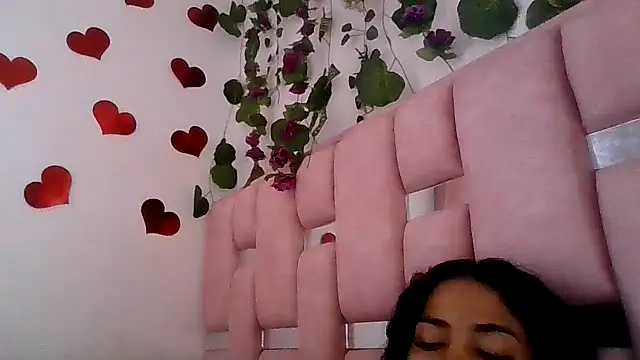 abby moss 2 online show from April 22, 12:45 pm