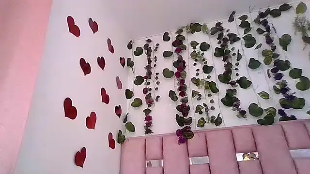 abby moss 2 online show from April 10, 12:45 pm