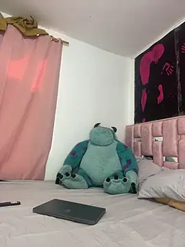 abby moss 2 online show from October 21, 1:32 pm