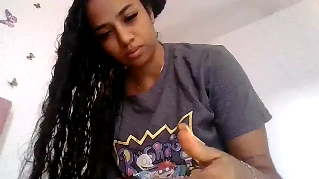 Snapshot of abby_moss_2 chatting on June 17, 12:37 pm abby moss 2 online show from June 17, 12:37 pm