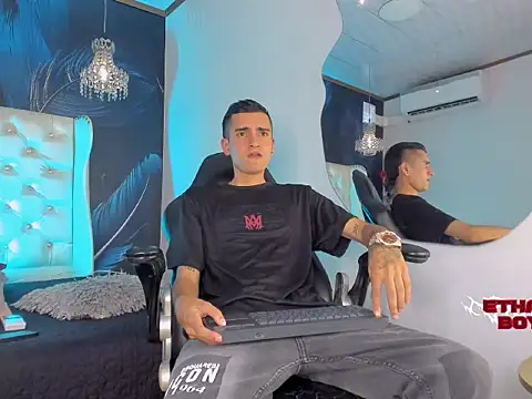 Ethan Boy  online show from February 10, 8:19 pm