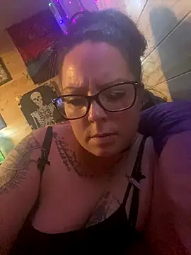 EdNEmSexyBlend online show from October 21, 5:40 am