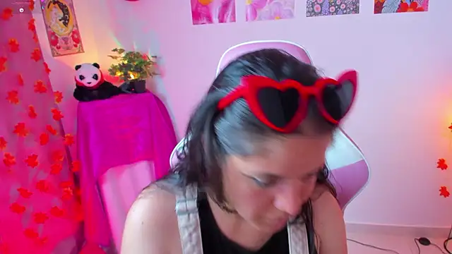 naharasoller online show from March 9, 9:40 pm