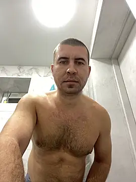 AronMode online show from December 1, 5:14 pm