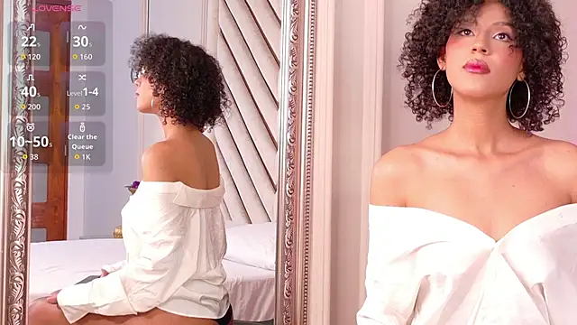 Lila-Rose online show from November 3, 1:44 am