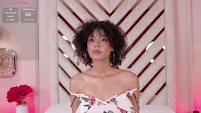 Lila-Rose online show from November 7, 12:15 am