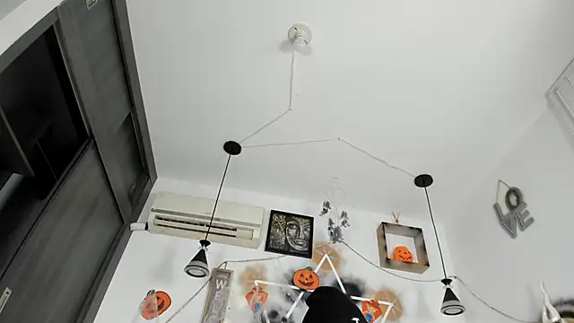Snapshot of jhapsson_wong chatting on October 28, 2:16 pm jhapsson wong online show from October 28, 2:16 pm