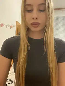 RemyStyles online show from February 25, 10:20 pm