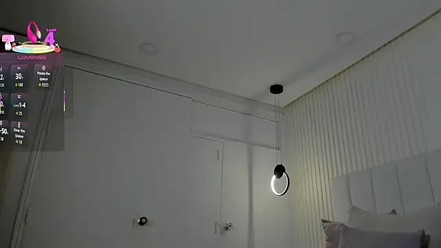 amira sanz online show from December 5, 2:32 am