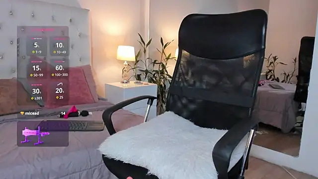 Miiaa Star  online show from October 28, 4:17 pm